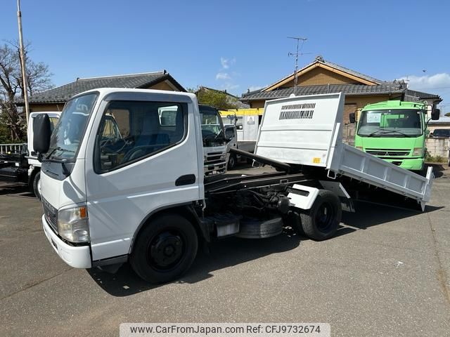 mitsubishi-fuso canter 2004 GOO_NET_EXCHANGE_0400985A30240422W003 image 1