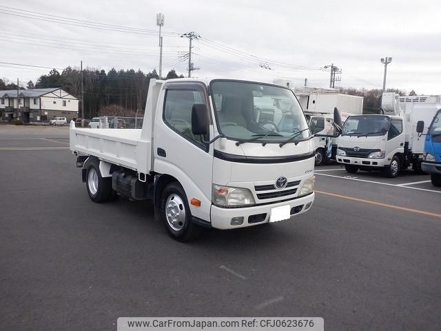 toyota dyna-truck 2010 GOO_NET_EXCHANGE_0402951A30250108W005 image 2