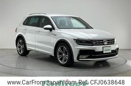 volkswagen tiguan 2017 -VOLKSWAGEN--VW Tiguan ABA-5NCZE--WVGZZZ5NZHW845868---VOLKSWAGEN--VW Tiguan ABA-5NCZE--WVGZZZ5NZHW845868-