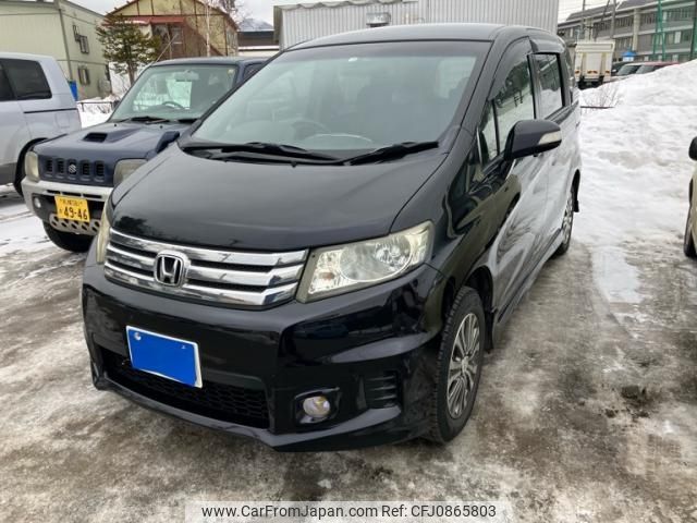 honda freed-spike 2012 -HONDA--Freed Spike DBA-GB4--GB4-1401043---HONDA--Freed Spike DBA-GB4--GB4-1401043- image 1