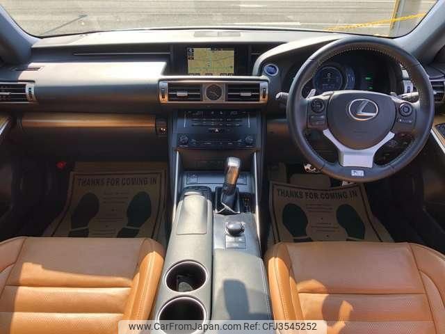 lexus is 2014 quick_quick_DAA-AVE30_AVE30-5022640 image 2