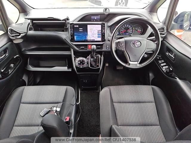 toyota voxy 2018 -TOYOTA--Voxy DBA-ZRR80W--ZRR80-0413318---TOYOTA--Voxy DBA-ZRR80W--ZRR80-0413318- image 2