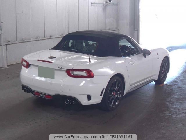 abarth 124 2017 CFJ1631161 image 2