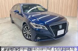toyota crown 2018 CFJ1850870