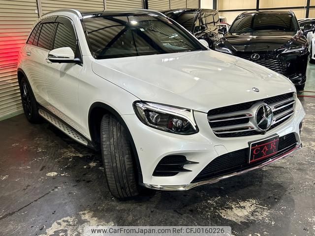 mercedes-benz glc-class 2016 quick_quick_253946C_WDC2539462F058616 image 2