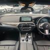 bmw 5-series 2019 quick_quick_JA20P_WBAJA92050BN71634 image 8