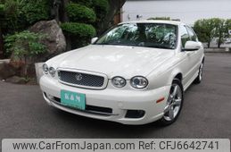 jaguar x-type 2010 CFJ6642741