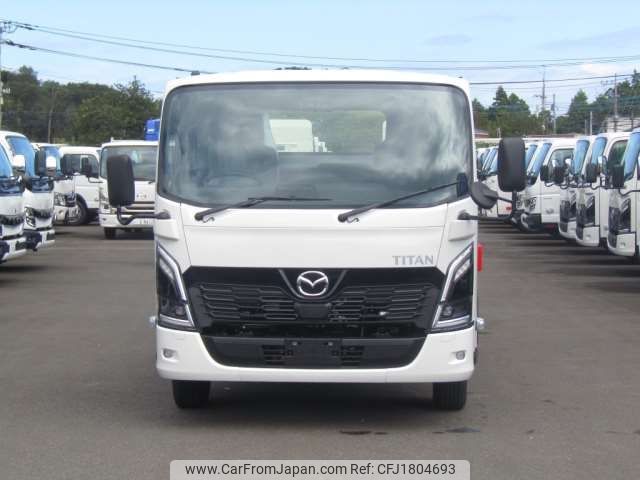 mazda titan 2025 CFJ1804693 image 2