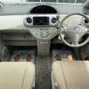toyota porte 2011 504928-931579 image 1