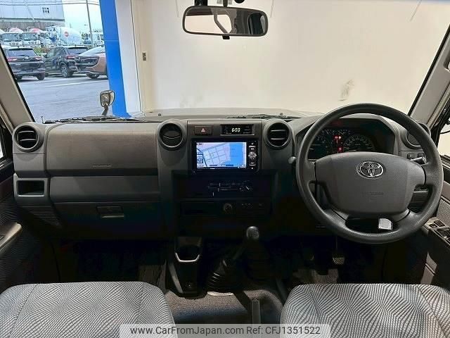 toyota landcruiser-70 2015 quick_quick_CBF-GRJ76K_GRJ76-1005175 image 2