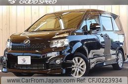 toyota voxy 2011 -TOYOTA--Voxy DBA-ZRR70W--ZRR70-0452484---TOYOTA--Voxy DBA-ZRR70W--ZRR70-0452484-