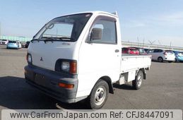 Mitsubishi Minicab Truck 1995