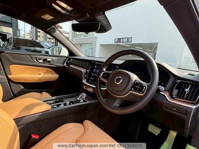 volvo s60 2023 quick_quick_5AA-ZB420TM_7JRZSK8M8PG238590 image 2