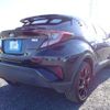 toyota c-hr 2018 REALMOTOR_N2024110101F-21 image 4