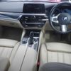 bmw 5-series 2019 -BMW 【愛媛 332す】--BMW 5 Series JL10-WBAJL12010BN91231---BMW 【愛媛 332す】--BMW 5 Series JL10-WBAJL12010BN91231- image 4