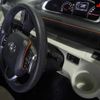 toyota sienta 2017 -TOYOTA--Sienta NSP172G-7004975---TOYOTA--Sienta NSP172G-7004975- image 6