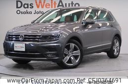 volkswagen tiguan 2018 quick_quick_5NCZE_WVGZZZ5NZJW365801