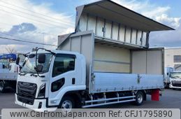 isuzu forward 2024 CFJ1795890