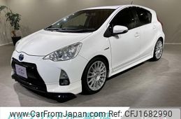 toyota aqua 2014 CFJ1682990