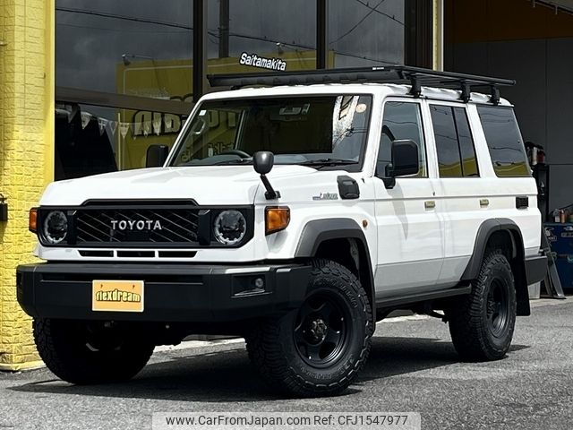 toyota land-cruiser-wagon 2024 CFJ1547977 image 1