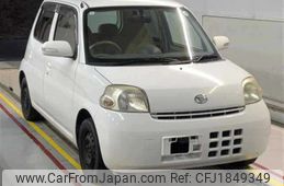 daihatsu esse 2006 CFJ1849349