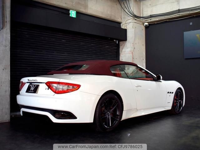 maserati grandcabrio 2016 -MASERATI--Maserati GranCabrio MGCS--ZAMVM45J000166805---MASERATI--Maserati GranCabrio MGCS--ZAMVM45J000166805- image 2