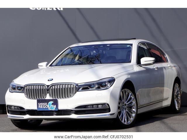 bmw 7-series 2018 quick_quick_7C30_WBA7C62060G264589 image 2