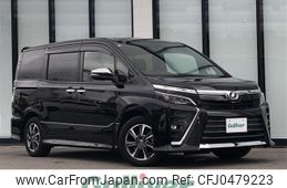 toyota voxy 2018 -TOYOTA--Voxy DBA-ZRR80W--ZRR80-0460679---TOYOTA--Voxy DBA-ZRR80W--ZRR80-0460679-