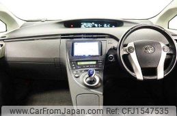 toyota prius 2011 CFJ1547535