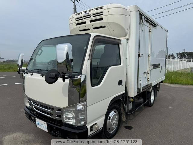 isuzu elf-truck 2013 GOO_NET_EXCHANGE_0901510A30250606W001 image 1