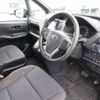 toyota noah 2015 CFJ1842740 image 4