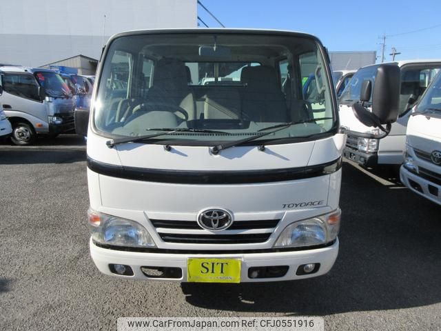 toyota toyoace 2015 GOO_NET_EXCHANGE_0540197A30241212W003 image 2