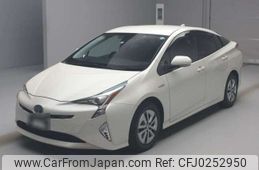 toyota prius 2017 -TOYOTA--Prius DAA-ZVW51--ZVW51-8042200---TOYOTA--Prius DAA-ZVW51--ZVW51-8042200-