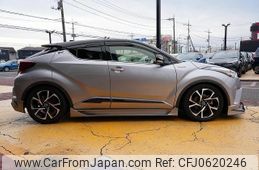 toyota c-hr 2017 quick_quick_ZYX10_ZYX10-2082628