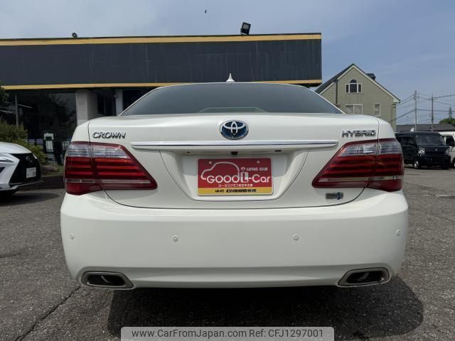 toyota crown-hybrid 2010 quick_quick_DAA-GWS204_GWS204-0018949 image 2