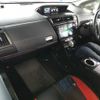 toyota prius-α 2016 CFJ1833532 image 3