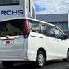 toyota noah 2015 504928-923954 image 2