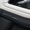 land-rover range-rover-evoque 2020 quick_quick_LZ2XA_SALZA2AX7LH095506 image 12