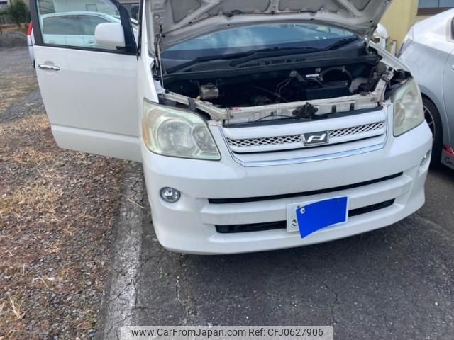 toyota noah 2006 -TOYOTA--Noah DBA-AZR60G--AZR60-3030983---TOYOTA--Noah DBA-AZR60G--AZR60-3030983- image 1