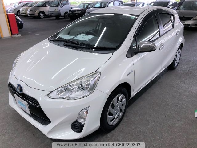 toyota aqua 2015 AF-NHP10-6404031 image 1