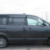 toyota noah 2002 3282185-Y2025050446A-12 image 3