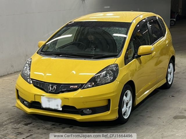 honda fit 2013 CFJ1664496 image 1