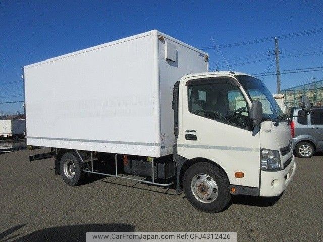 Used HINO DUTRO 2013/May XZU710-0006116 in good condition ...