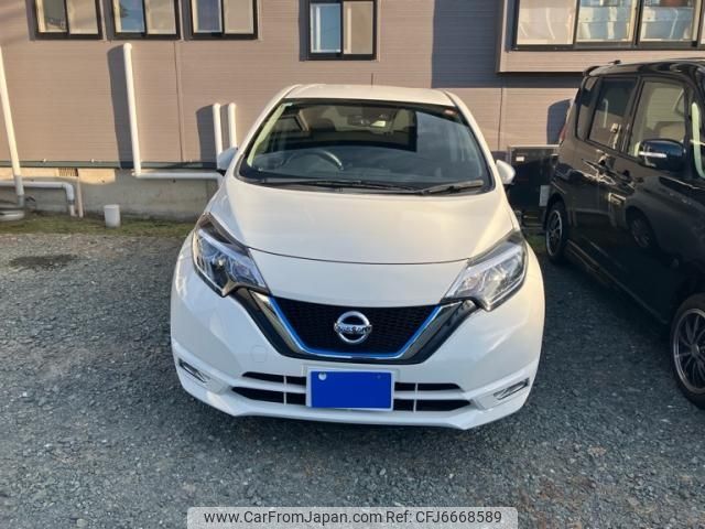 nissan note 2018 -NISSAN--Note DAA-HE12--HE12-159728---NISSAN--Note DAA-HE12--HE12-159728- image 1