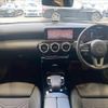mercedes-benz a-class 2019 quick_quick_5BA-177084_WDD1770842J067928 image 2
