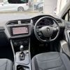 volkswagen tiguan 2017 -VOLKSWAGEN--VW Tiguan ABA-5NCZE--WVGZZZ5NZJW328136---VOLKSWAGEN--VW Tiguan ABA-5NCZE--WVGZZZ5NZJW328136- image 9