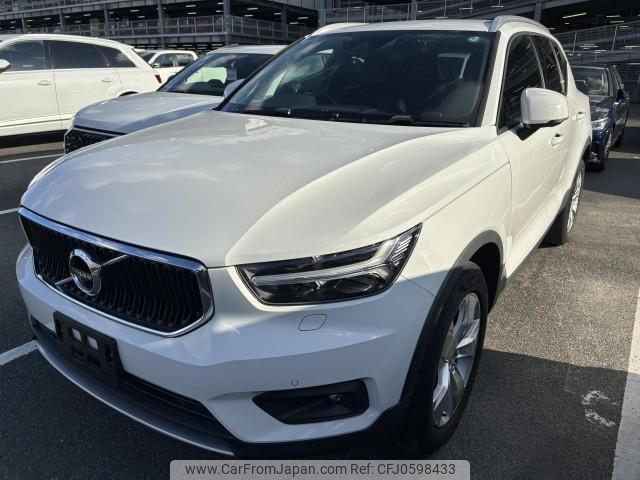 volvo xc40 2020 quick_quick_DBA-XB420XC_YV1XZACMDL2256375 image 1