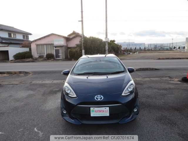 toyota aqua 2018 504749-RAOID:13703 image 1