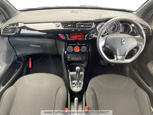 citroen ds-automobiles-ds3-convertible 2016 quick_quick_A5CHN01_VF7SBHNZTFW641814 image 2