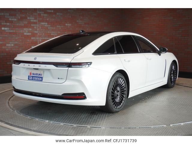 toyota crown 2024 CFJ1731739 image 2